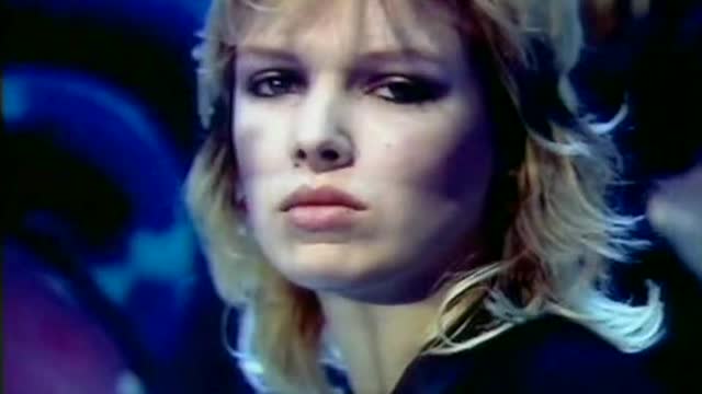 Kim Wilde - Kids In America (Official Music Video)