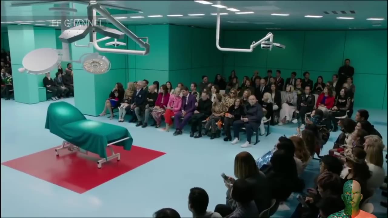 120. El extraño desfile Cyborg Gucci (Decodificado)