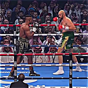 Francis Ngannou knock’s down Tyson Fury