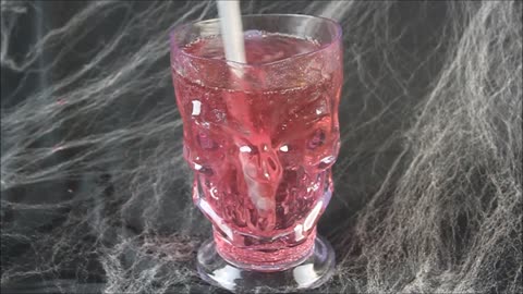 4 EASY DIY HALLOWEEN TREATS