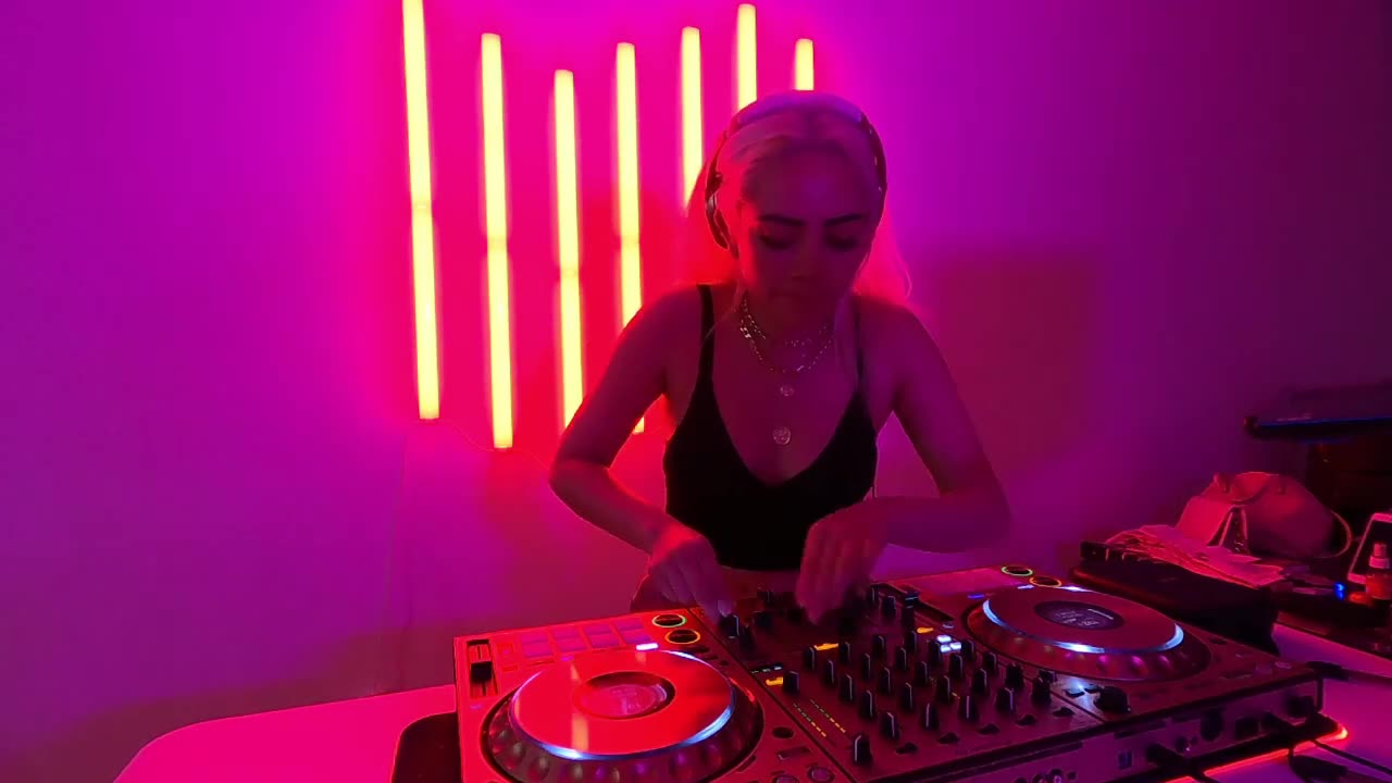 TECHNO LIVE SET at Home