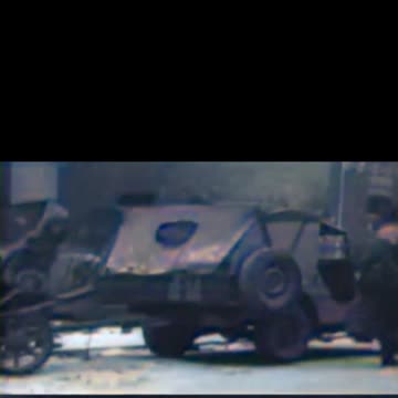 US troops skillfully employ captured Italian 20mm gun #Colourized footage🇺🇸 🔫 🇮🇹 🎥