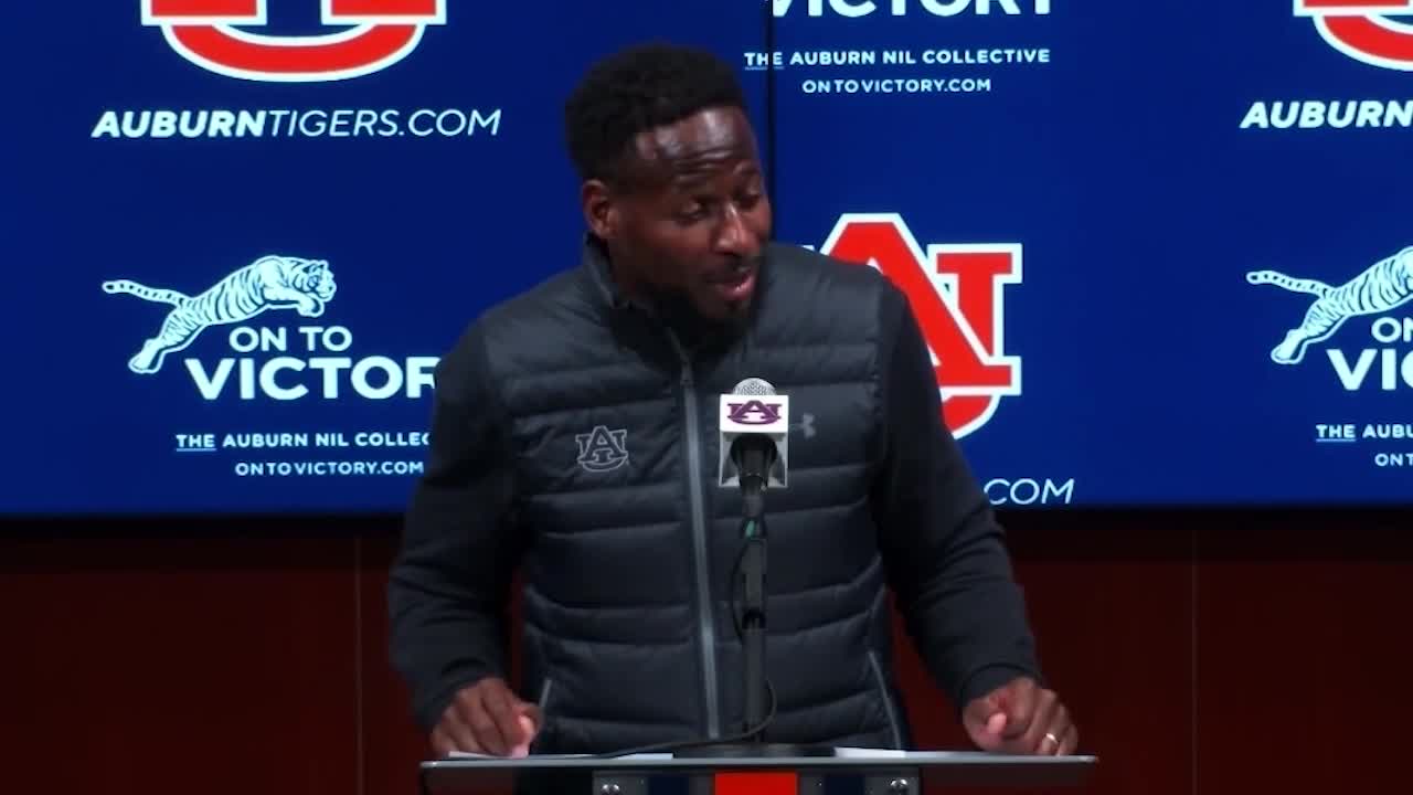 Cadillac Williams on his favorite Thanksgiving foods