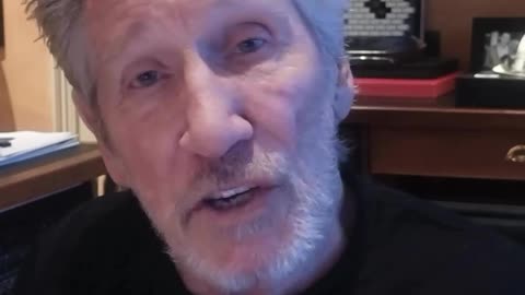 Roger Waters to Howard Stern “Fuck You!”