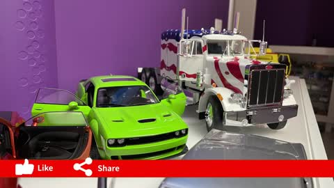 Collection update video with all my American cars models on 1/18 scale.