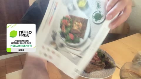 2023-05-11 (3) - Comme sur la photo (même le téléphone n'y croit pas) - Twitch Triskelina (clip)