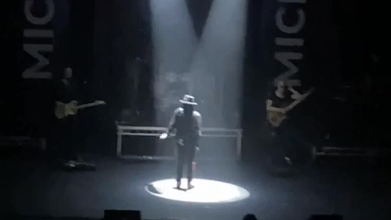 Michael jackson billie Jean live from southend on sea cliffs pavilion