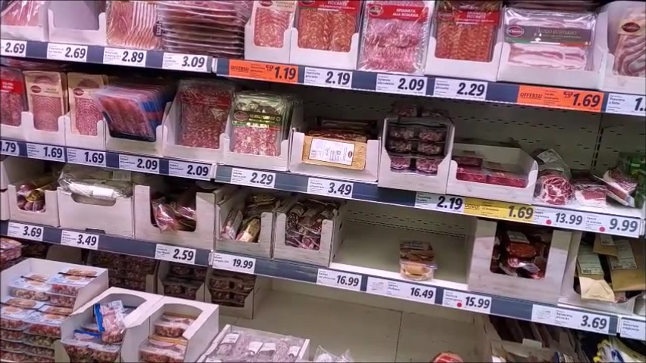 Going to Lidl Grocery Store in Palermo, Sicily