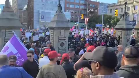 Muslims and Christians gather together in Canada