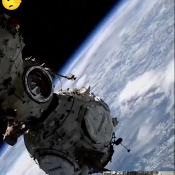 Dedicato ai Nasaboys credenti del Geoide rotante nello spazio infinito