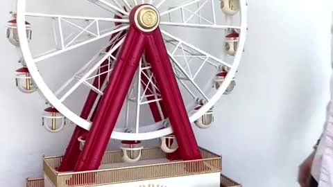 Chocolate Ferris Wheel Fully interactive sweet ride
