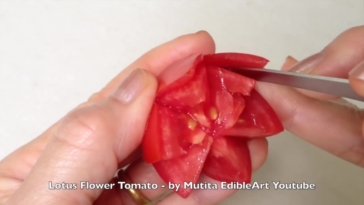 Beautiful Lotus Flower Tomato