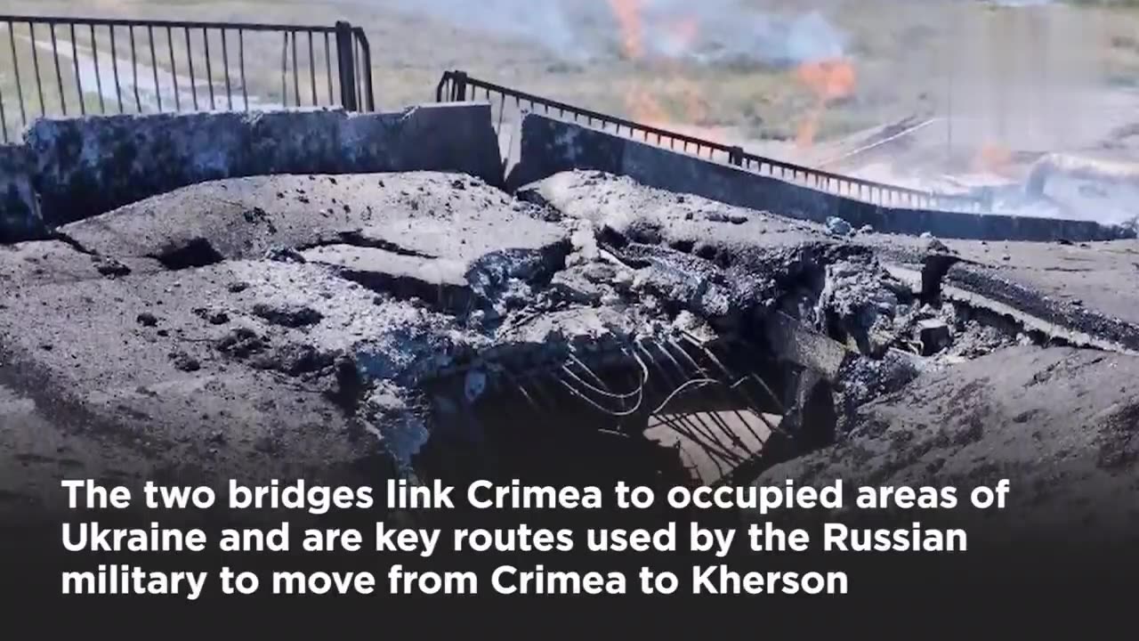 Mass Missile Attack on Ukraine, Kyiv “Bombs” Two Key Bridges Linking Crimea, Drone Shot Near Moscow