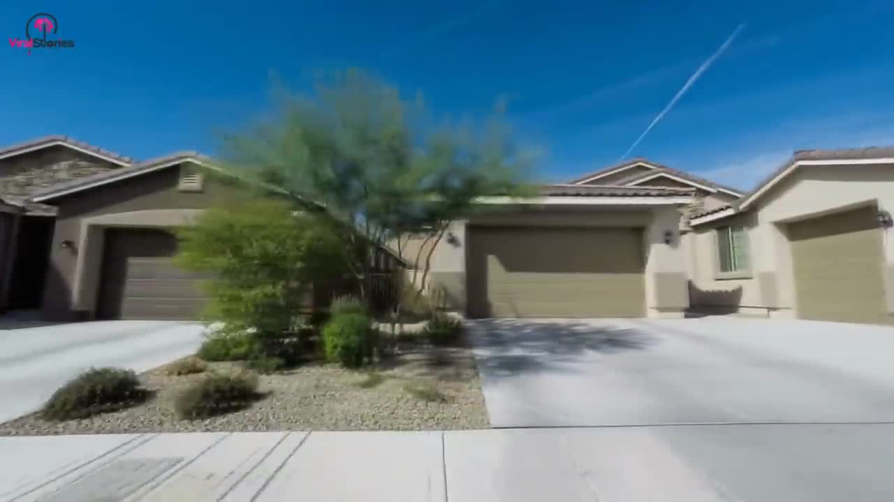 Dog Barks At Babysitter, So Mom Hides Camera In Hair.