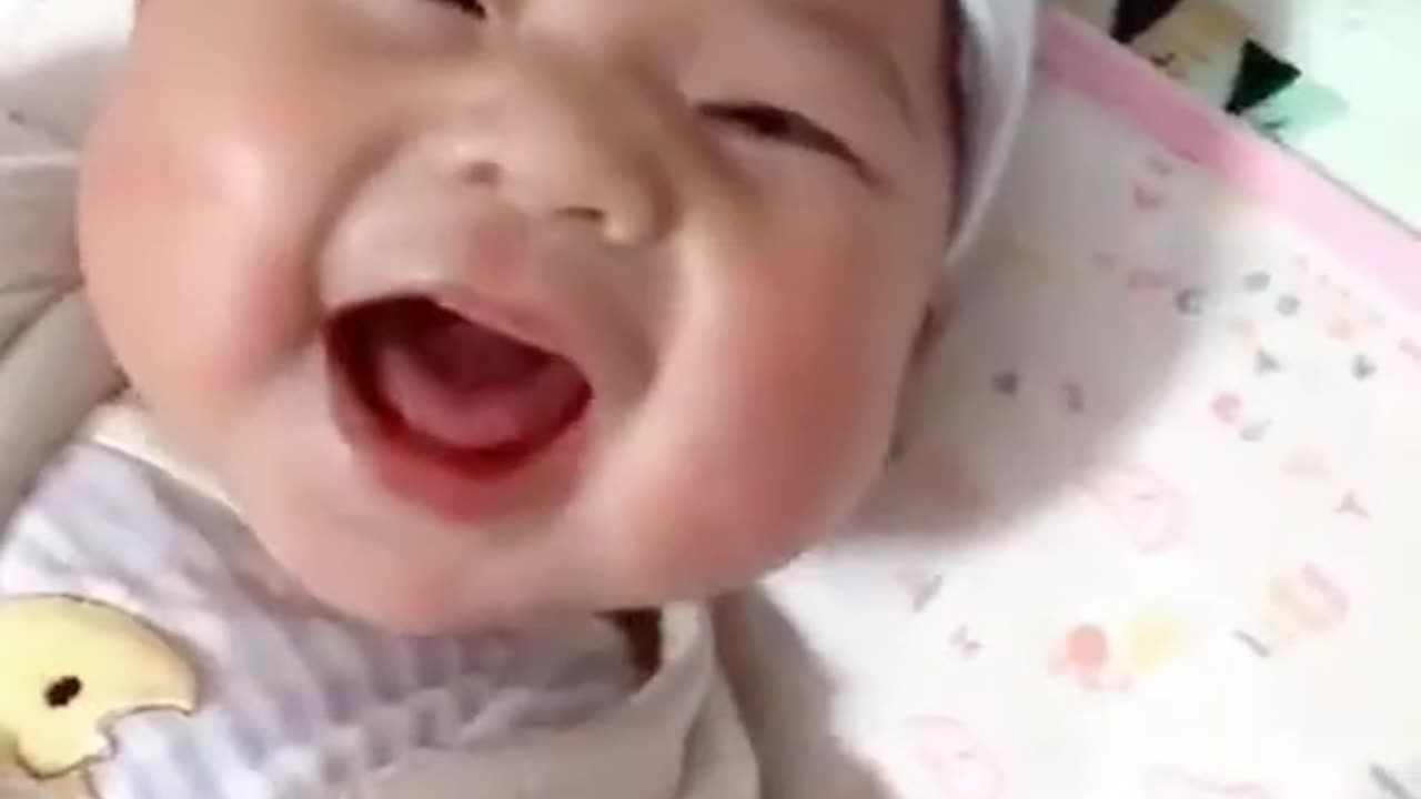 Funny baby vedio