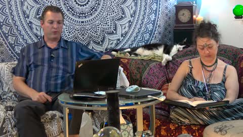ACIM Workbook Lesson 96 with text and commentary by Sabrina and Alex Reyenga