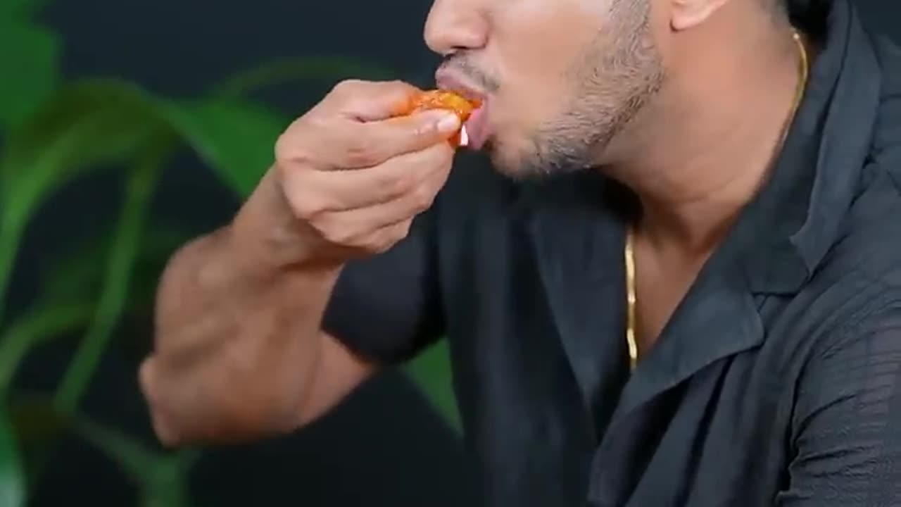 Taste spicy chicken!