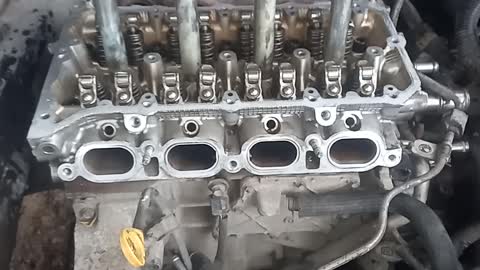 2ZR cylinder head replacement.