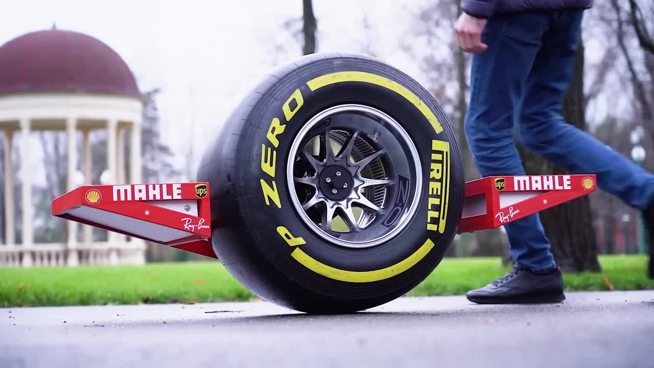 Insane Formula 1 Monowheel