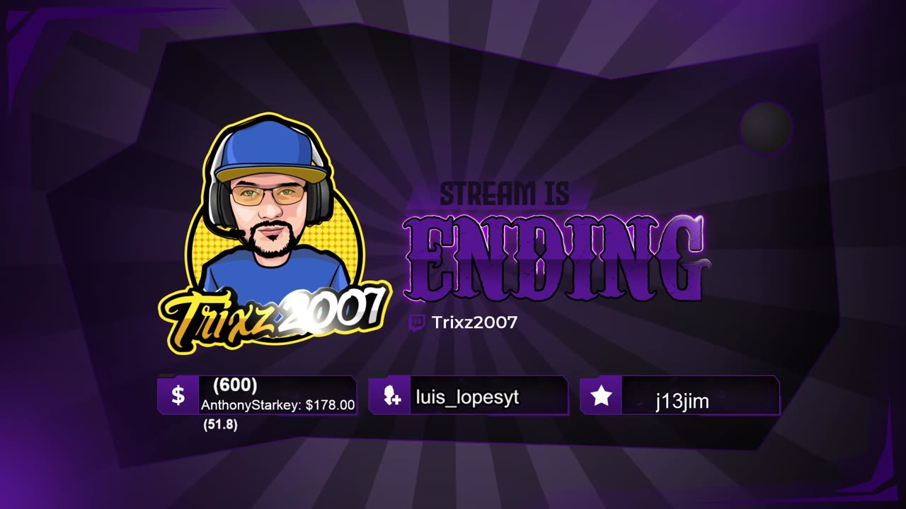 Trixz Plays Games