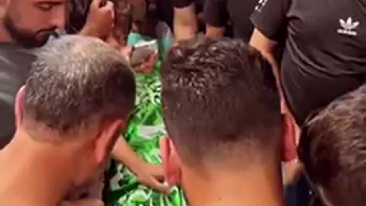 Inside look from HAMAS terorist cells where people get radical toghether