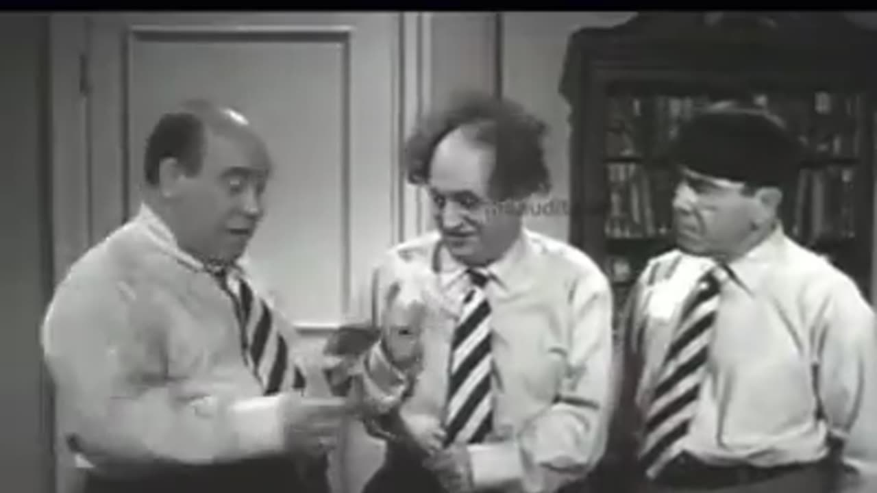 3 Stooges Demonstrate How Banking System Works