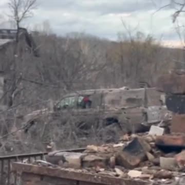 Russian military destroyed Ukrainian equipment in Donbas