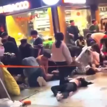 Wszystkie serca zatrzymały się na raz = MOZE SA ZASZCZEPIENI