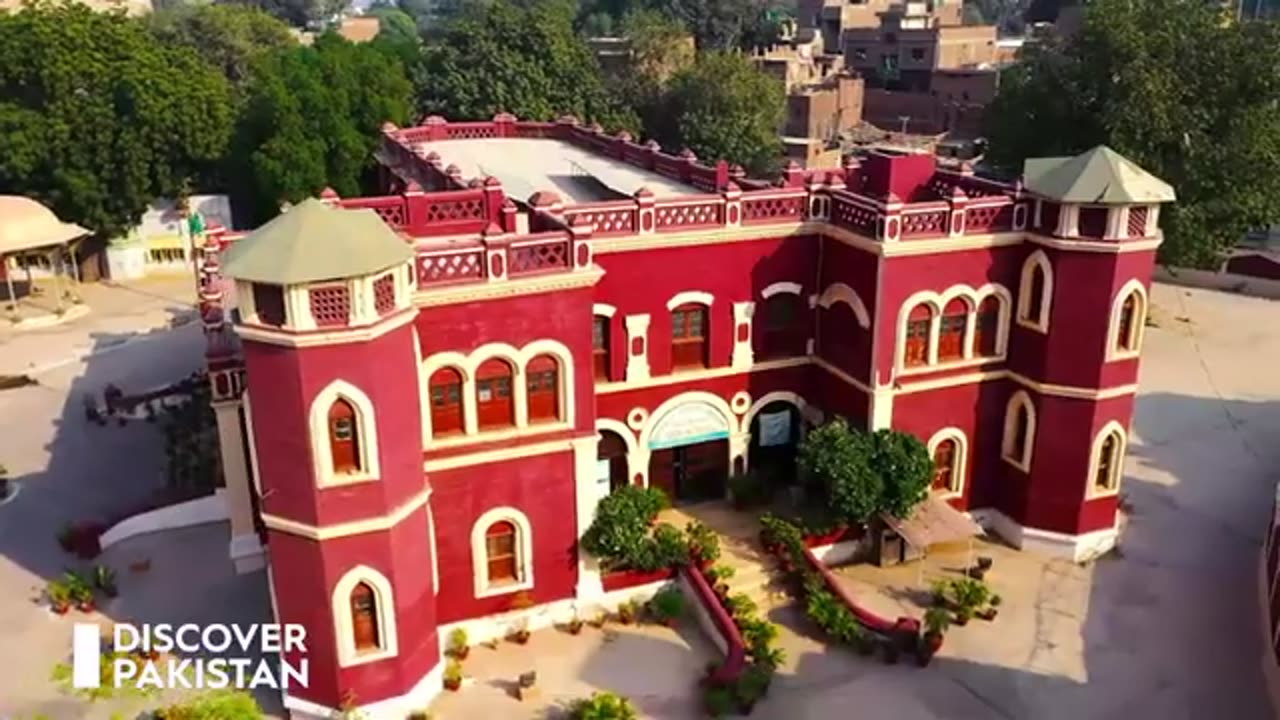 Visit Hyderabad in 3 Minutes | Nironkot - The most beautiful city of Sindh Pakistan