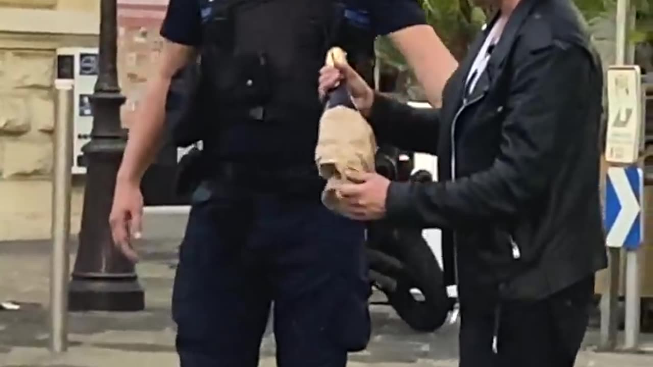 Police fooled by Magician #shorts