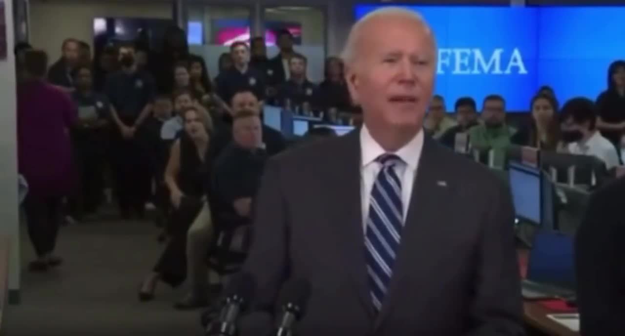 Biden floh vor Journalisten, die ihn fragten: "Wer hat Nord Stream gesprengt"