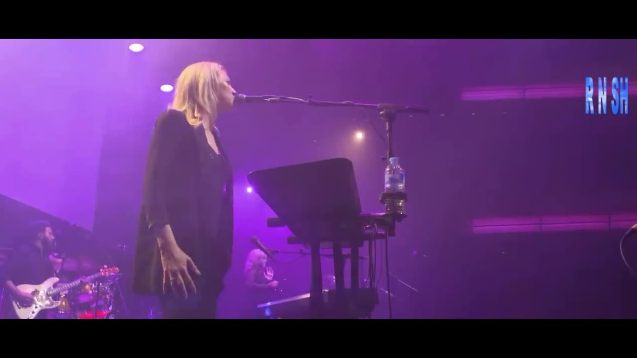 RUMOURS OF FLEETWOOD MAC - Little Lies - LIVE 2018 - LIVE SHOW