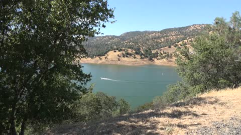 California Boat On Don Pedro Lake