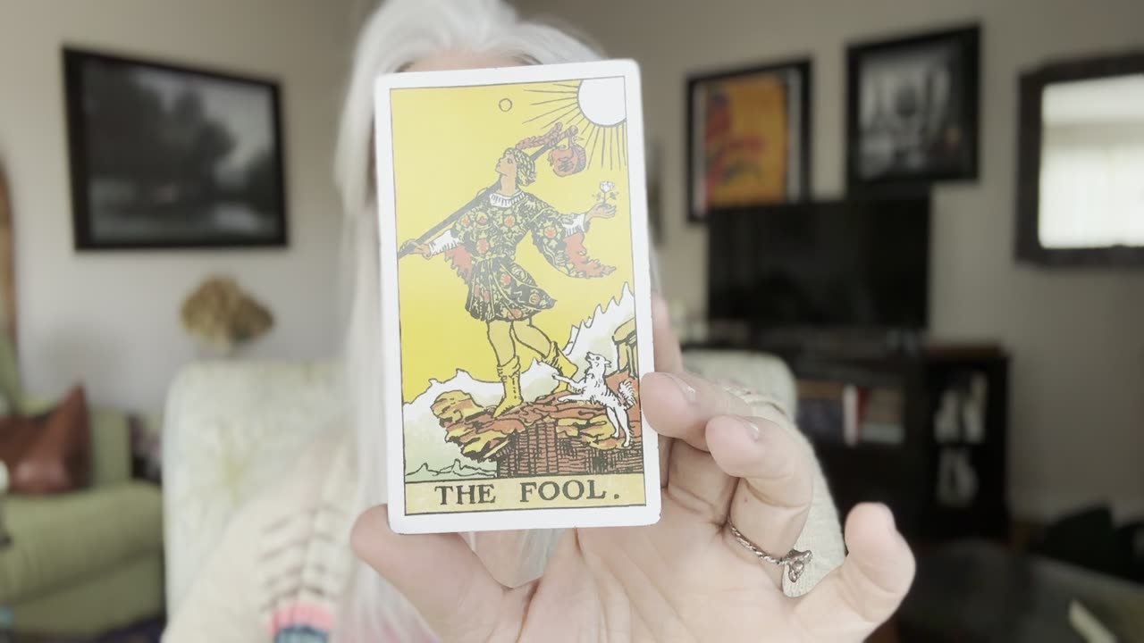 Tarot weekly - are you ready for your Berenstein Bear moment as the universe shifts our reality