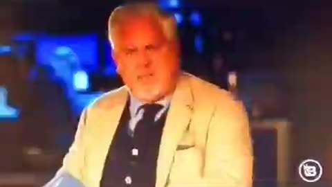 Pay attention people