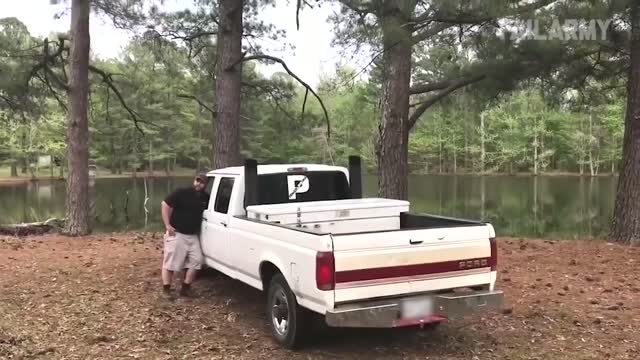 Try Not to Laugh Challenge Funny Fails Fails of the Week FailArmy