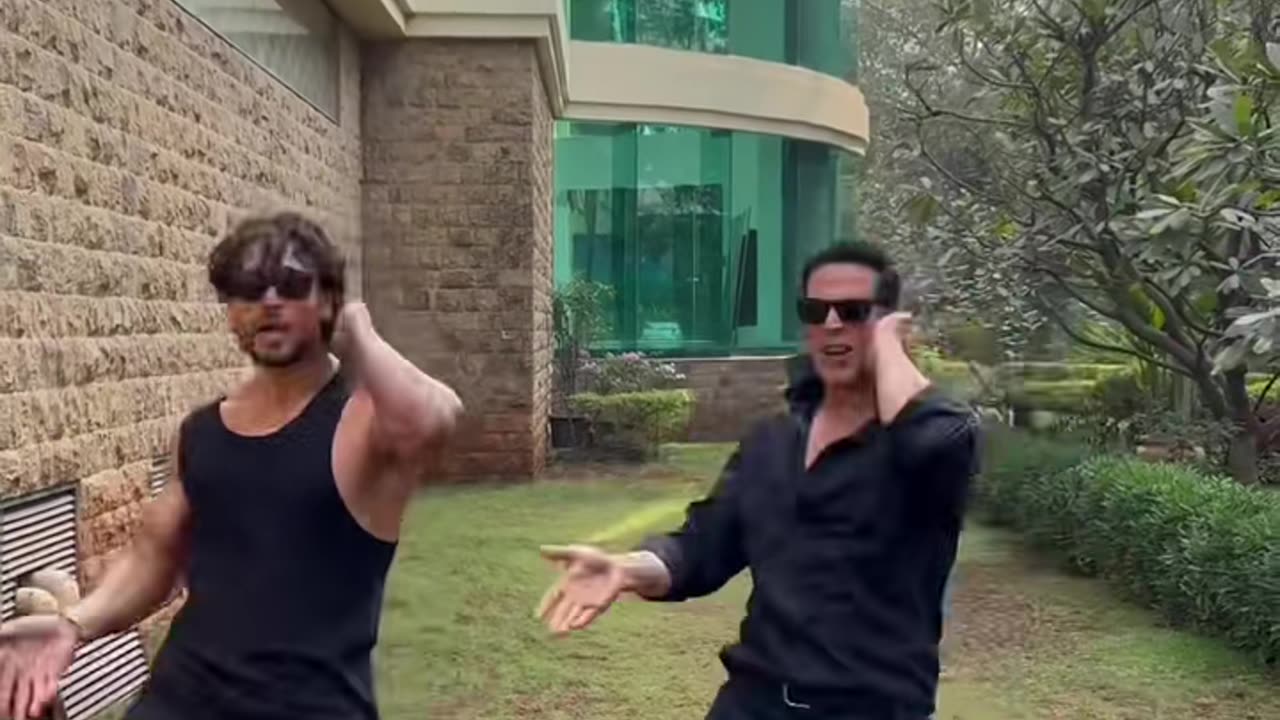 Tigersharoff and Akshay kumar||dance