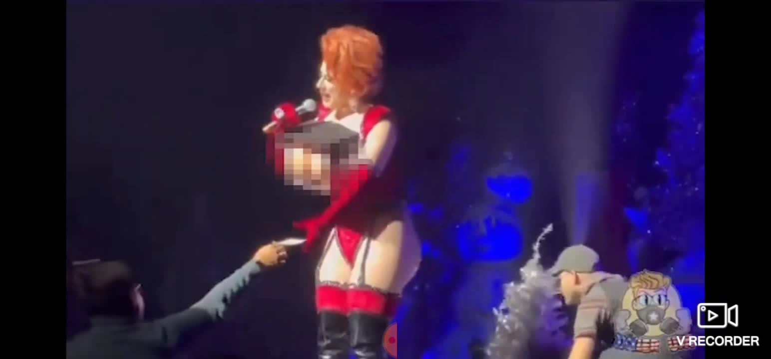 Another Drag Show With Children In Attendance