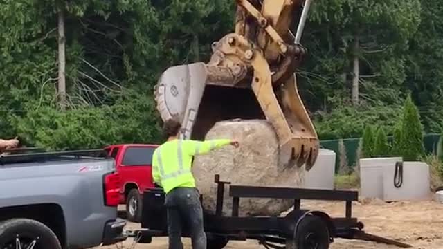 Excavator weld maintenance