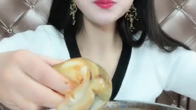 ASMR eating Spicy Seafood 🔥🔥🔥