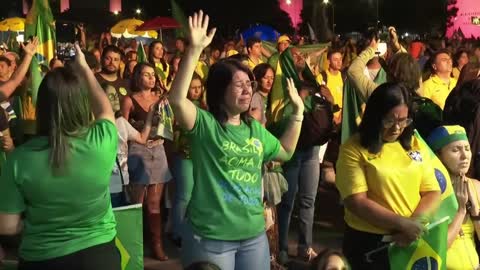 Bolsonaro voters pray as rival Lula wins Brazil presidential runoff | AFP