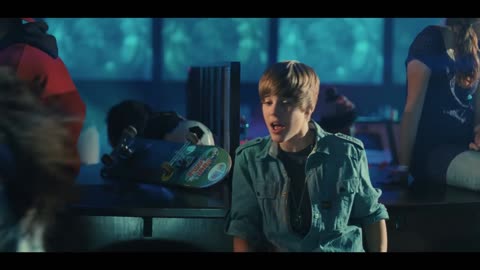 DJ Snake ft. Justin Bieber - Let Me Love You (Official Video)