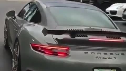 387 PORSCHE 911 TURBO S