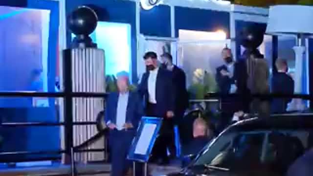 Reporters refuse to hold Biden to account as he departs dinner at Fiola Mare