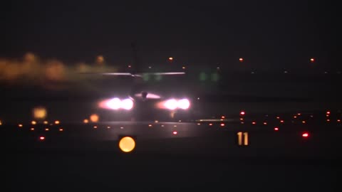 Stunning Video of B-1 Lancer in Action • Takeoff & Landing [Training Footage]5