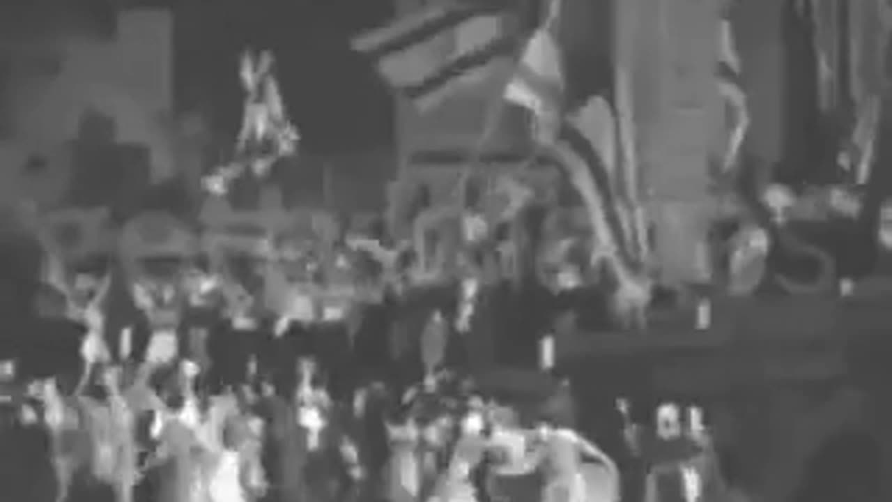 1933: 150,000 Jews gathered in Chicago to simulate a child sacrifice to Moloch