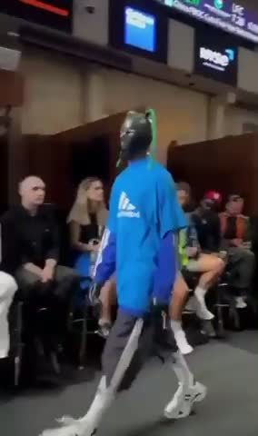 Thời trang dành cho ma quỷ. 🦹