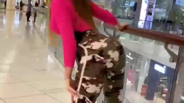 18+, Hot dance on public