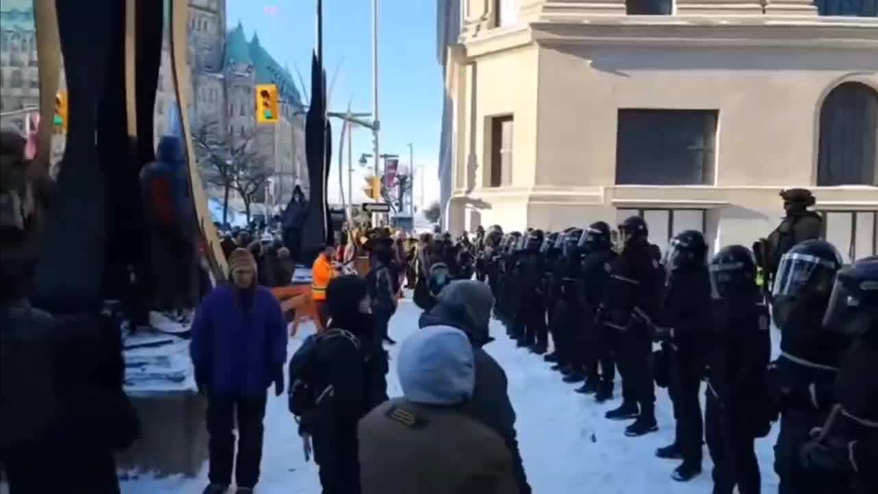 FACE OFF IN CANADA