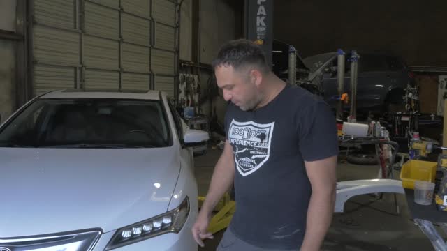 How To Install a License Plate - 2015 Acura TLX